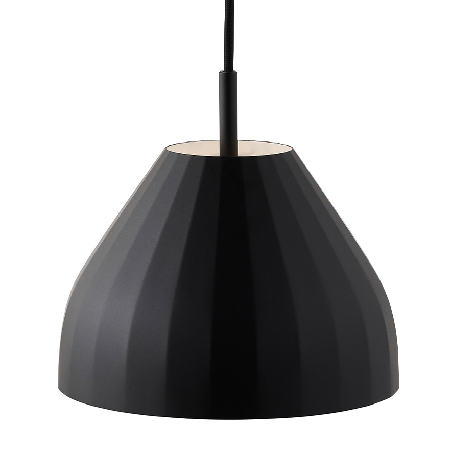 Facet Pendel Ø24cm Black