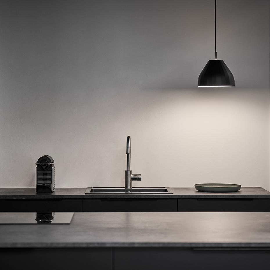 Facet Pendel Ø24cm Black