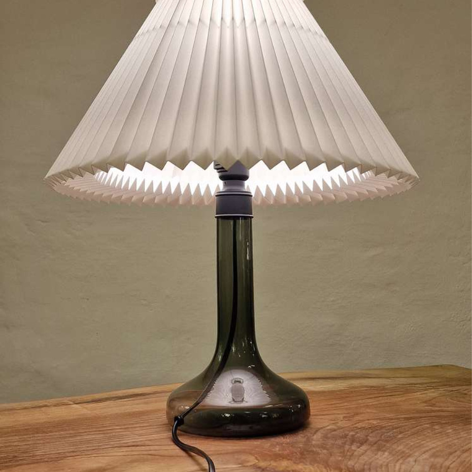 Le Klint 343 Bordslampa Smoke