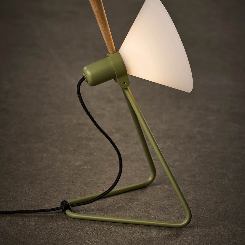 Spot 356 Bordslampa/Vägglampa Olive Green