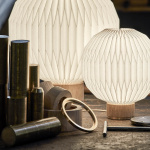 Le Klint 375 Bordslampa Small Light Oak/Brass Le Klint 375 Bordslampa Small Light Oak/Brass