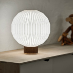 Le Klint 375 Bordslampa X-Small Smoked Oak/Brass Le Klint 375 Bordslampa X-Small Smoked Oak/Brass