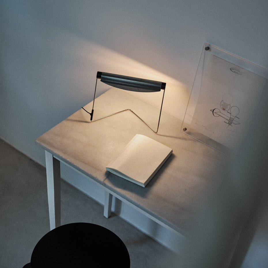 Lamparaprima Bordslampa/Vägglampa Metallic