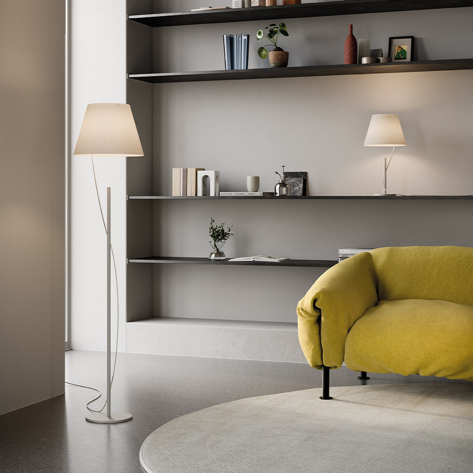 Hover Golvlampa Matt White