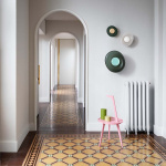 Pillow Taklampa/Vägglampa Medium Brushed Brass/Strawberry/Light Beige Pillow Taklampa/Vägglampa Medium Brushed Brass/Strawberry/Light Beige