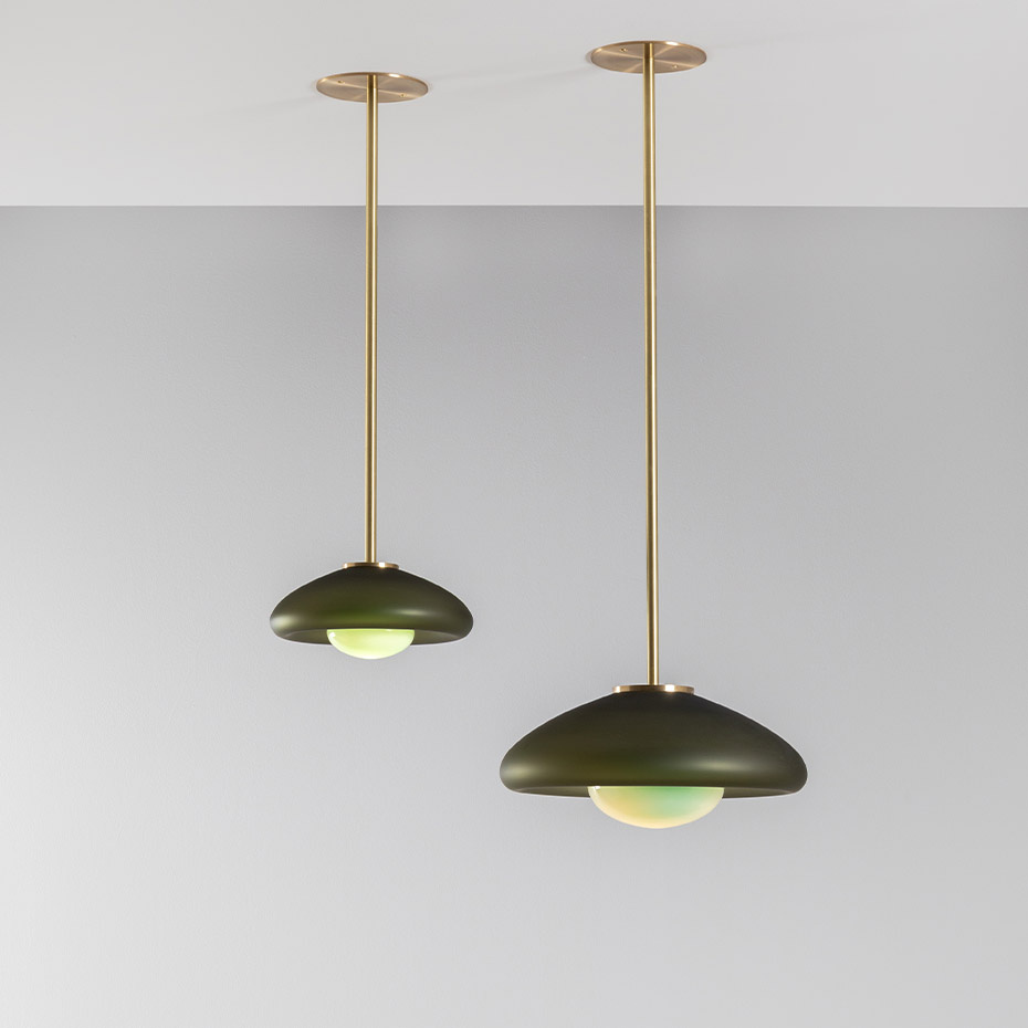 Pillow Pendel Small Brushed Brass/Smoke Gray/Celadon