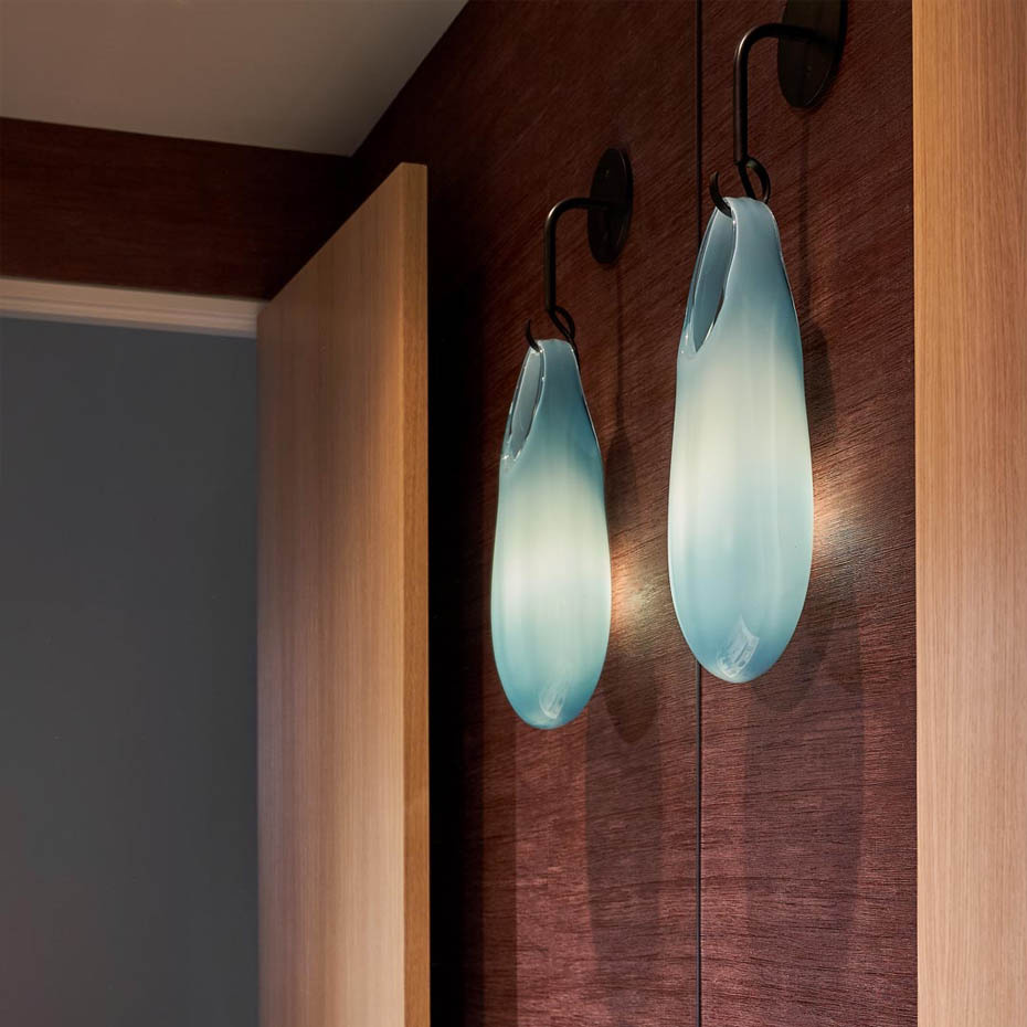 Hold 18 Vägglampa Brushed Brass/Olivin