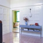 Hold 18 Vägglampa Brushed Brass/Smoke Hold 18 Vägglampa Brushed Brass/Smoke