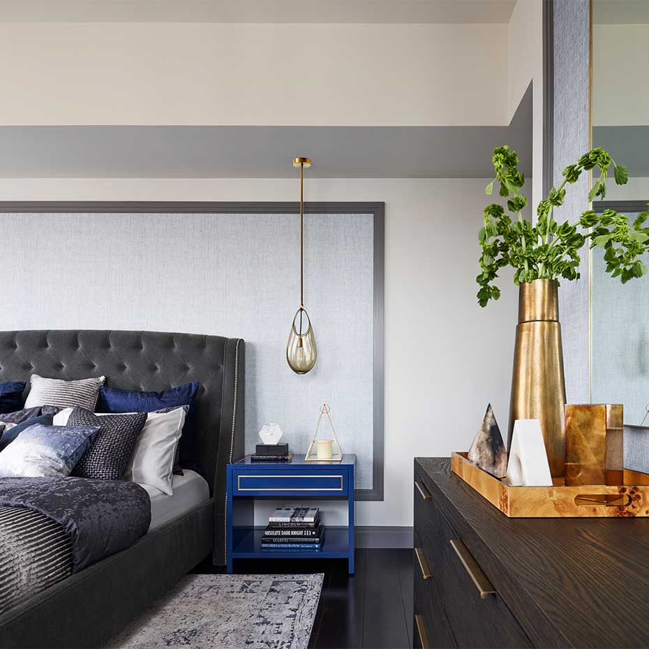 Hold 18 Pendel Brushed Brass/New Blue