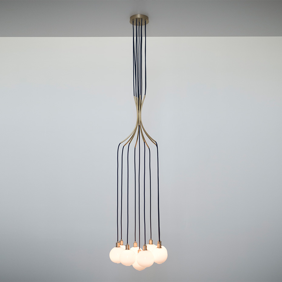 Drape Skirt 9 Ljuskrona Brushed Brass/White Dipped