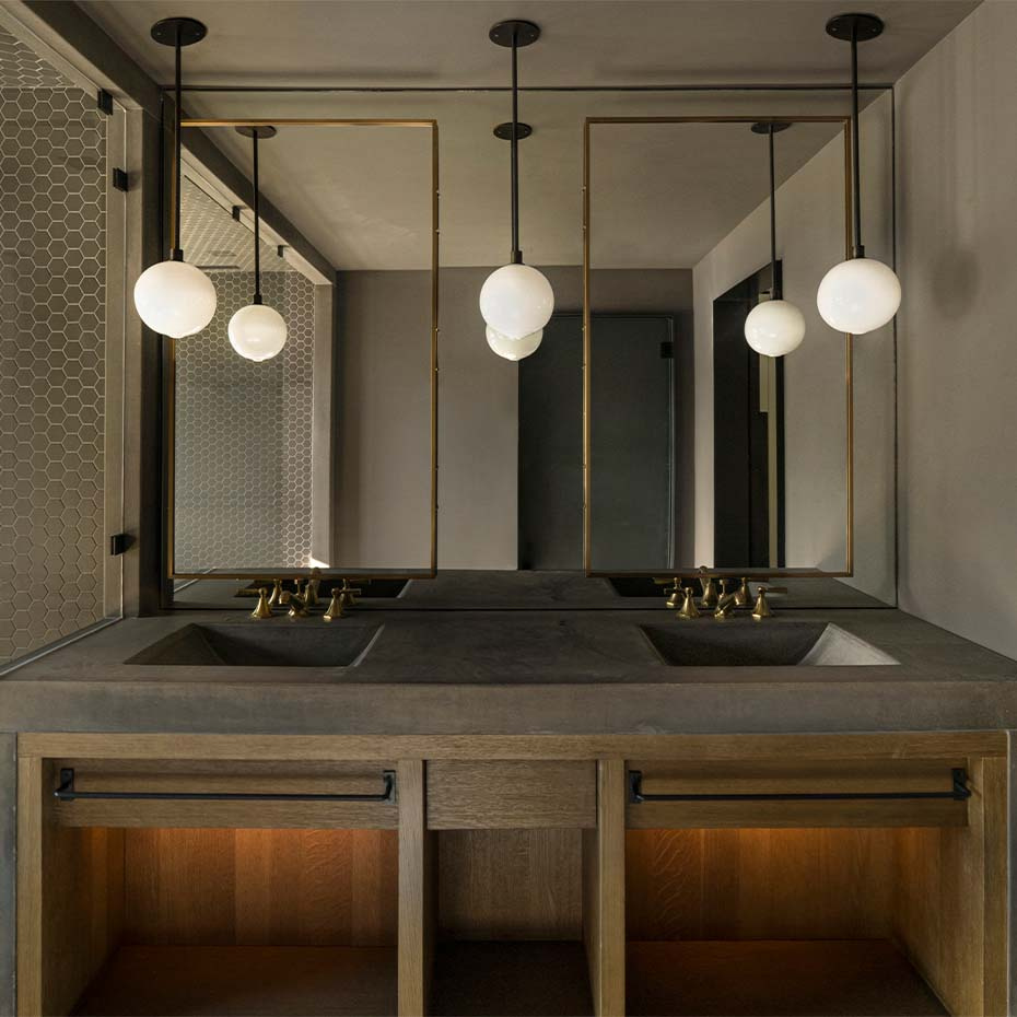 Stem 1X Pendel 180mm Sphere Brushed Brass/White Dipped