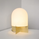 Dome Golvlampa Brushed Brass/White Frosted Dome Golvlampa Brushed Brass/White Frosted