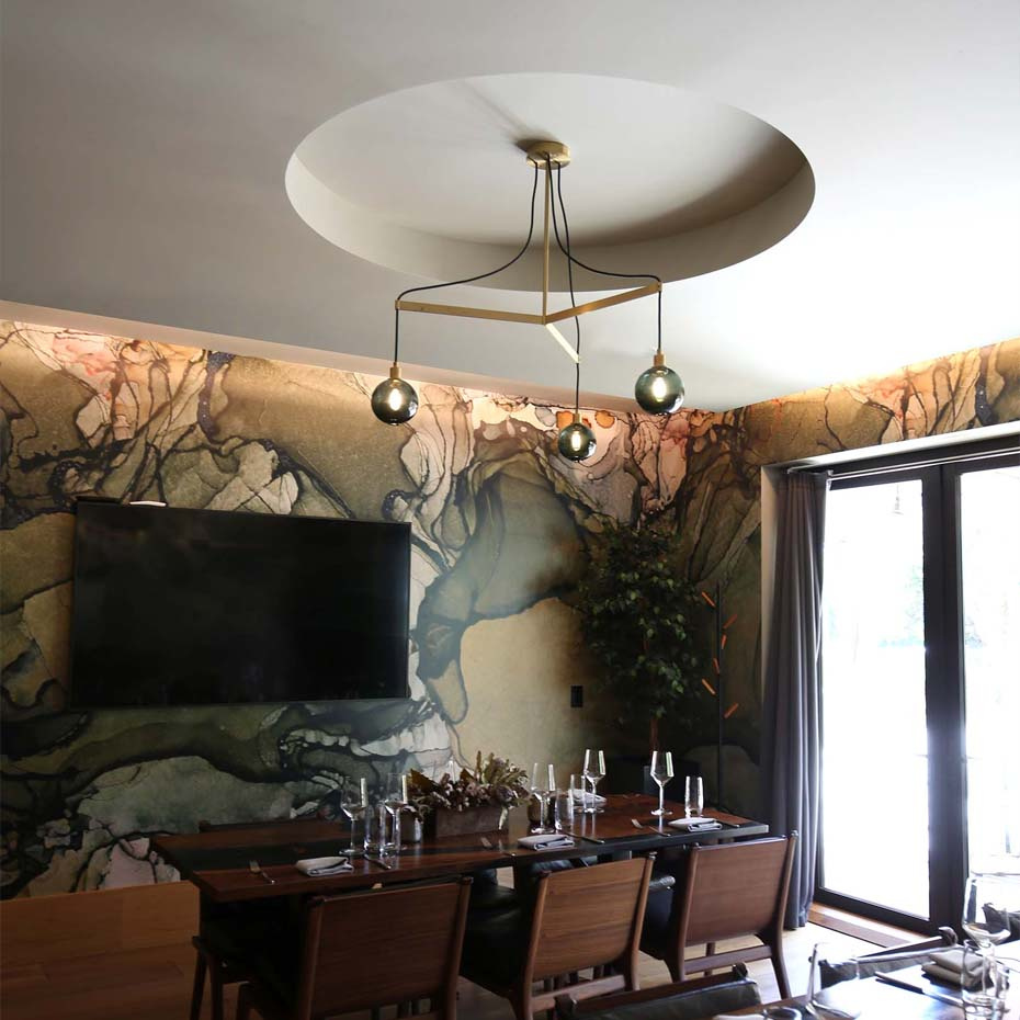 Drape Arm 3 Ljuskrona 110mm Sphere Brushed Brass/White Dipped