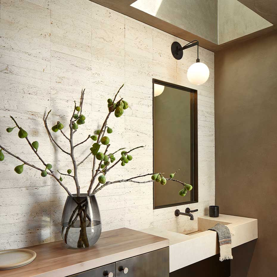 Drape Arm 1.09 Vägglampa 110mm Sphere Dark Oxidized/White Dipped