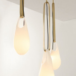 Hold Pin 1.09 Pendel Brushed Brass/White Hold Pin 1.09 Pendel Brushed Brass/White