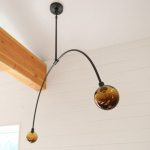 Balance 2.0 Pendel 180mm Sphere Brushed Brass/White Dipped Balance 2.0 Pendel 180mm Sphere Brushed Brass/White Dipped