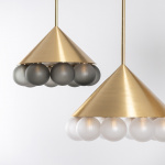 Peak 6 Ljuskrona Brushed Brass/Whiskey Textured Peak 6 Ljuskrona Brushed Brass/Whiskey Textured