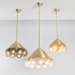 Peak 10 Ljuskrona Brushed Brass/Clear Textured Peak 10 Ljuskrona Brushed Brass/Clear Textured