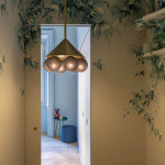 Peak 10 Ljuskrona Brushed Brass/Clear Textured Peak 10 Ljuskrona Brushed Brass/Clear Textured