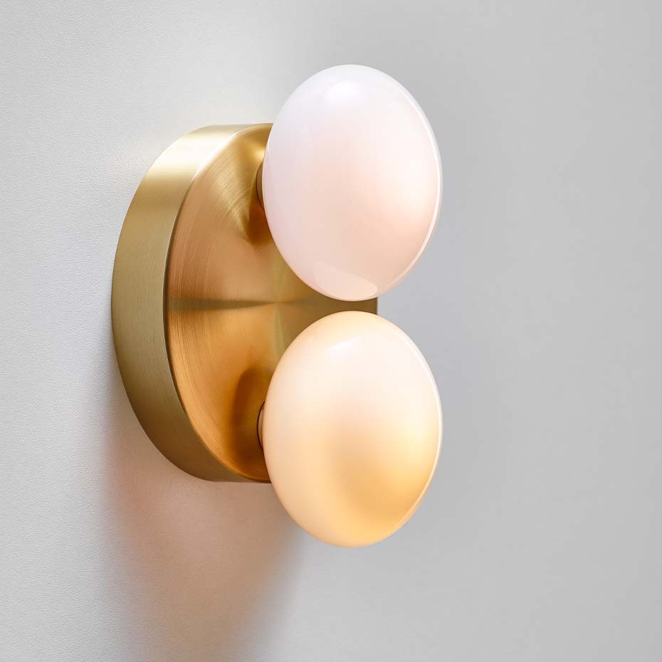 Dot 2X Taklampa/Vägglampa Brushed Brass/Light Beige/White