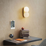 Twin 2.0 Taklampa/Vägglampa Brushed Brass/Light Beige/White Twin 2.0 Taklampa/Vägglampa Brushed Brass/Light Beige/White