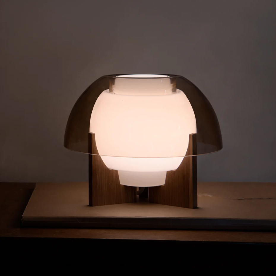 Ergo 250 Bordslampa Sand/Oak