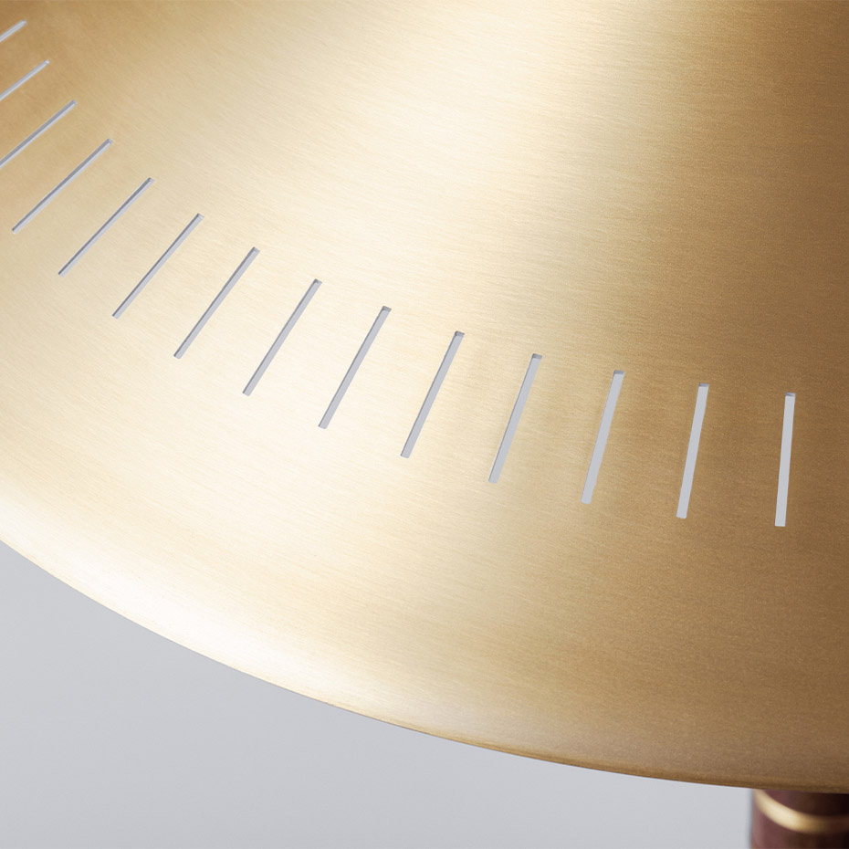 Governor 250 Bordslampa Brass/Walnut