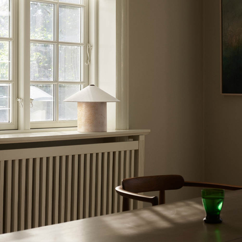 Futé 350 Bordslampa Ceramic