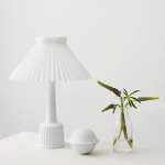 Esben Klint Bordslampa Small White Esben Klint Bordslampa Small White