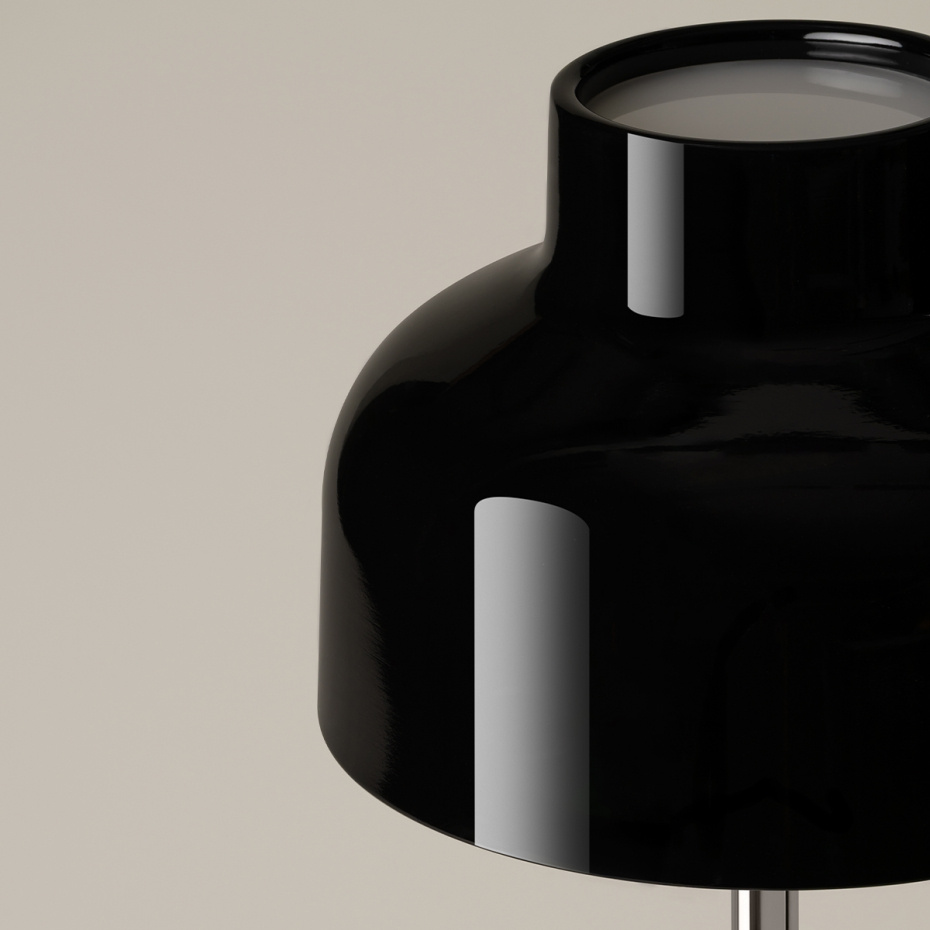 M64 Color Bordslampa Deep Black