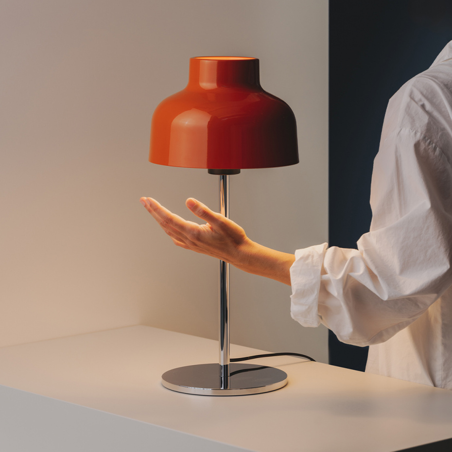 M64 Color Bordslampa Reddish Orange