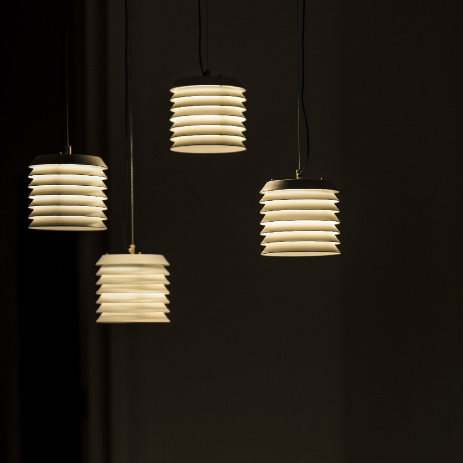 Maija 15 Pendel White