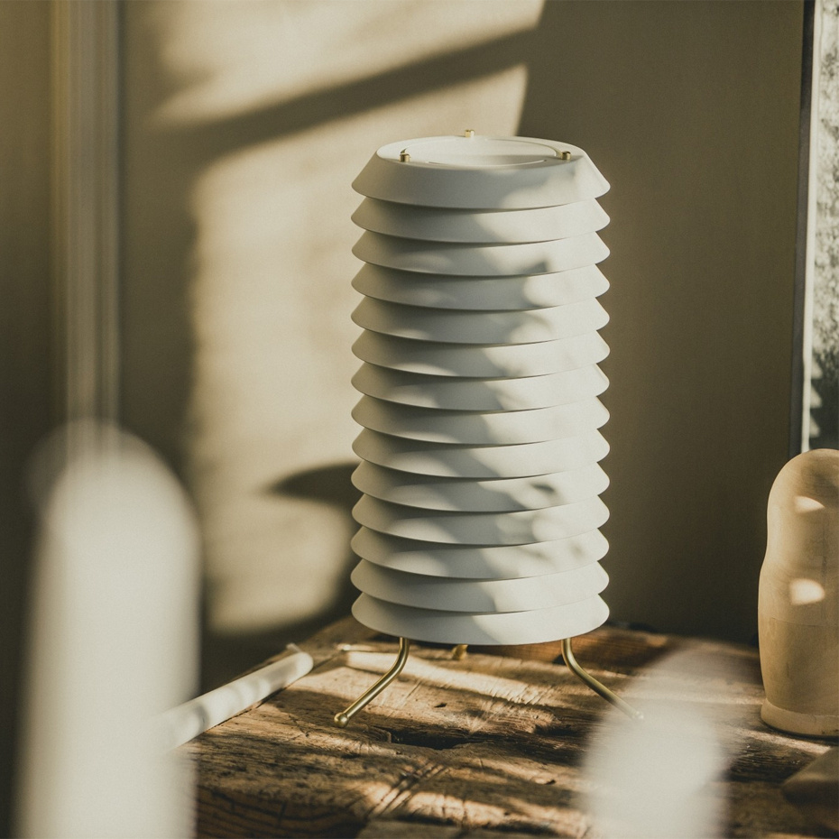 Maija 15 Bordslampa White