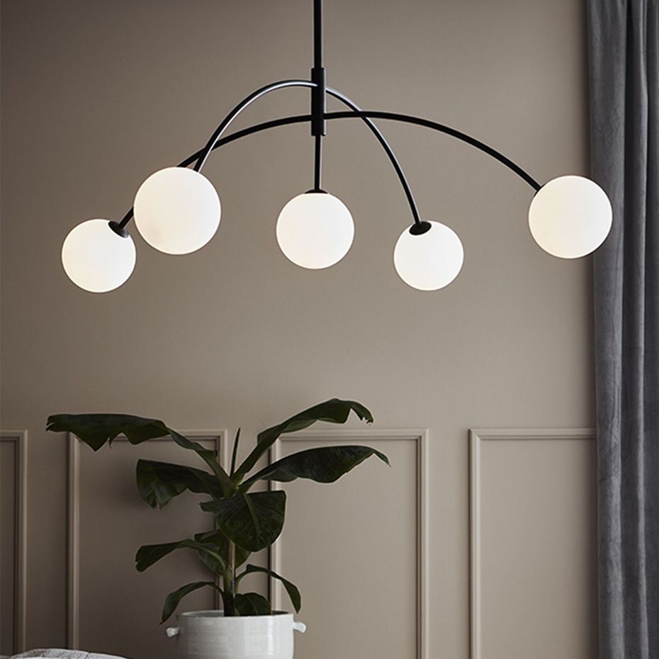 Heaven Pendel Svart/Opalglas