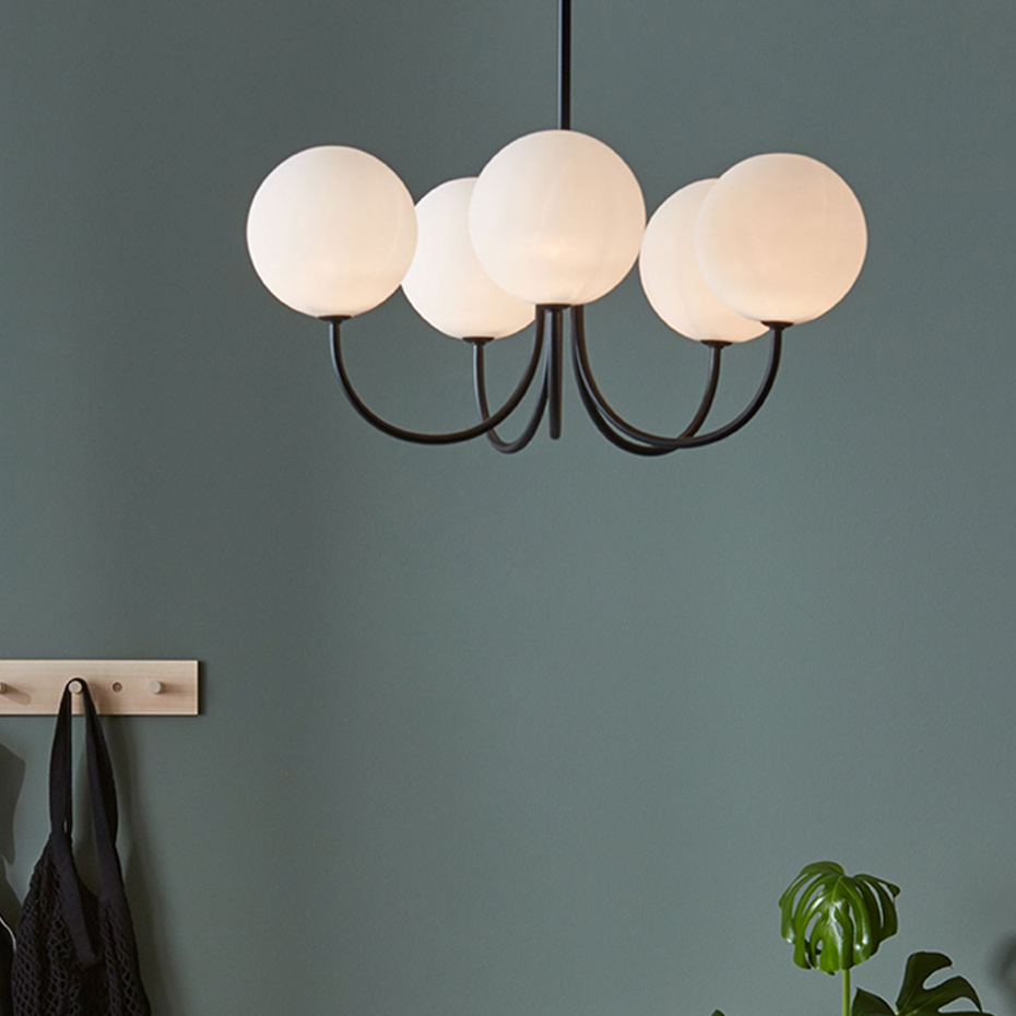 Cinco Pendel Svart/Opalglas