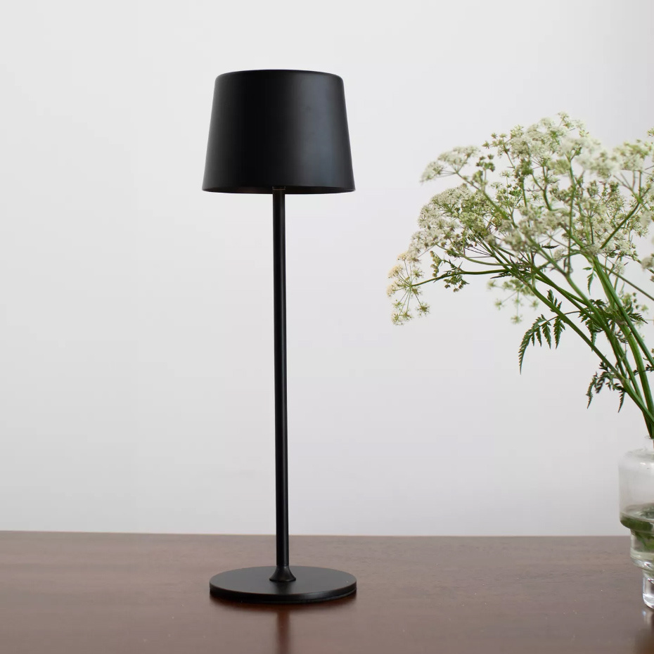 Fiore Portabel Bordslampa Mattsvart