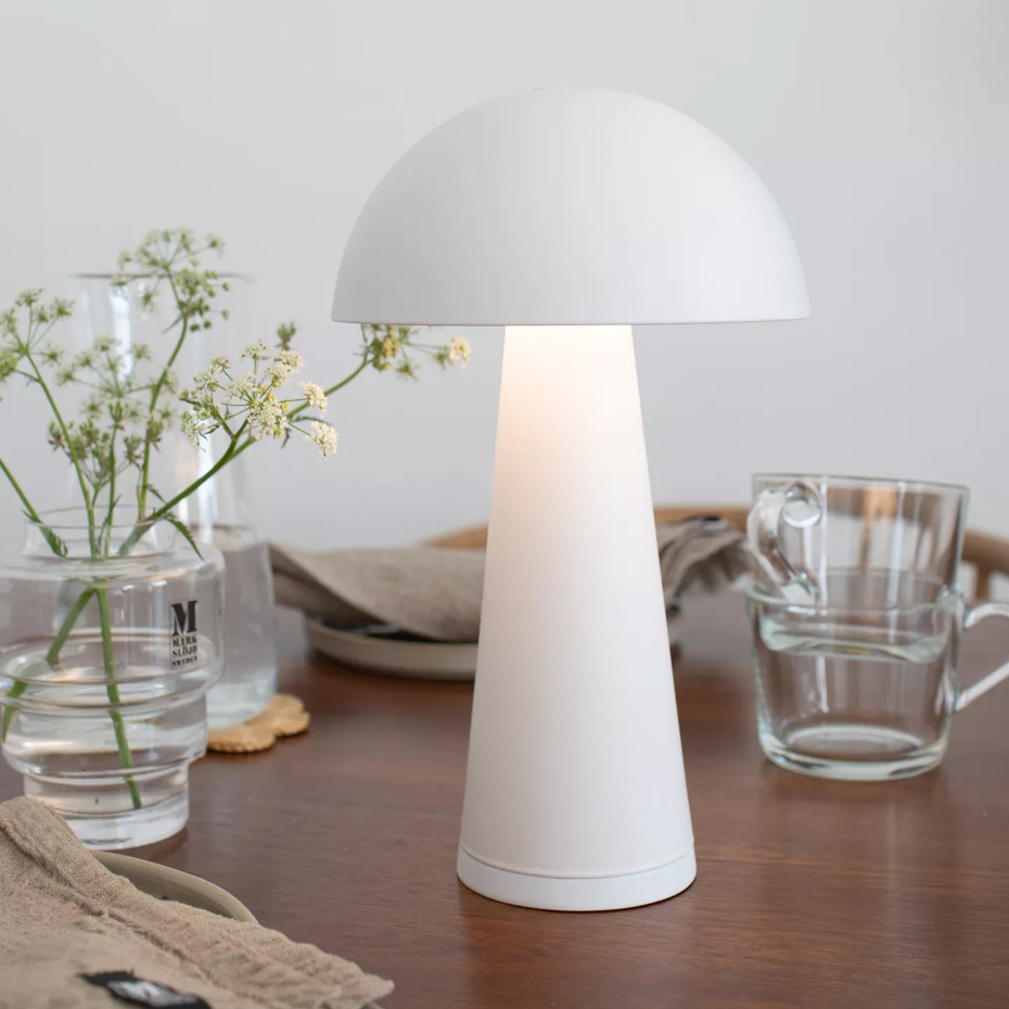 Fungi Portabel Bordslampa Mattvit