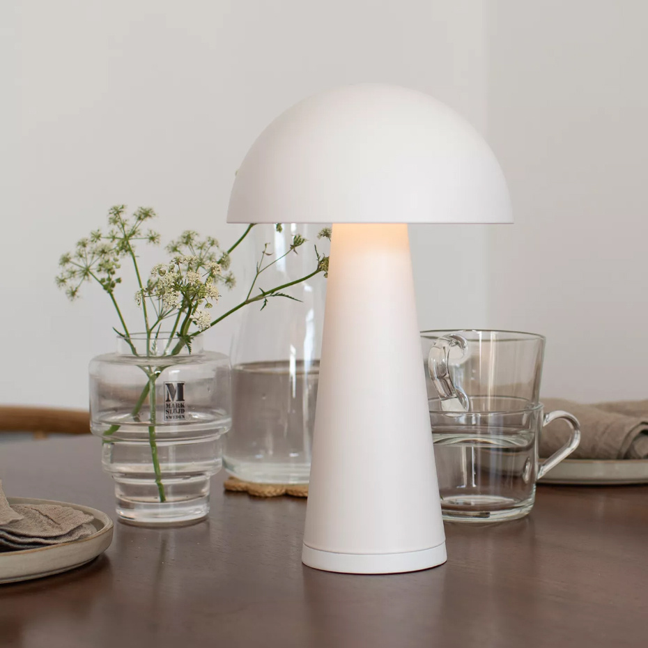 Fungi Portabel Bordslampa Mattvit