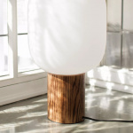 Skene Bordslampa Trä/Opalglas Skene Bordslampa Trä/Opalglas