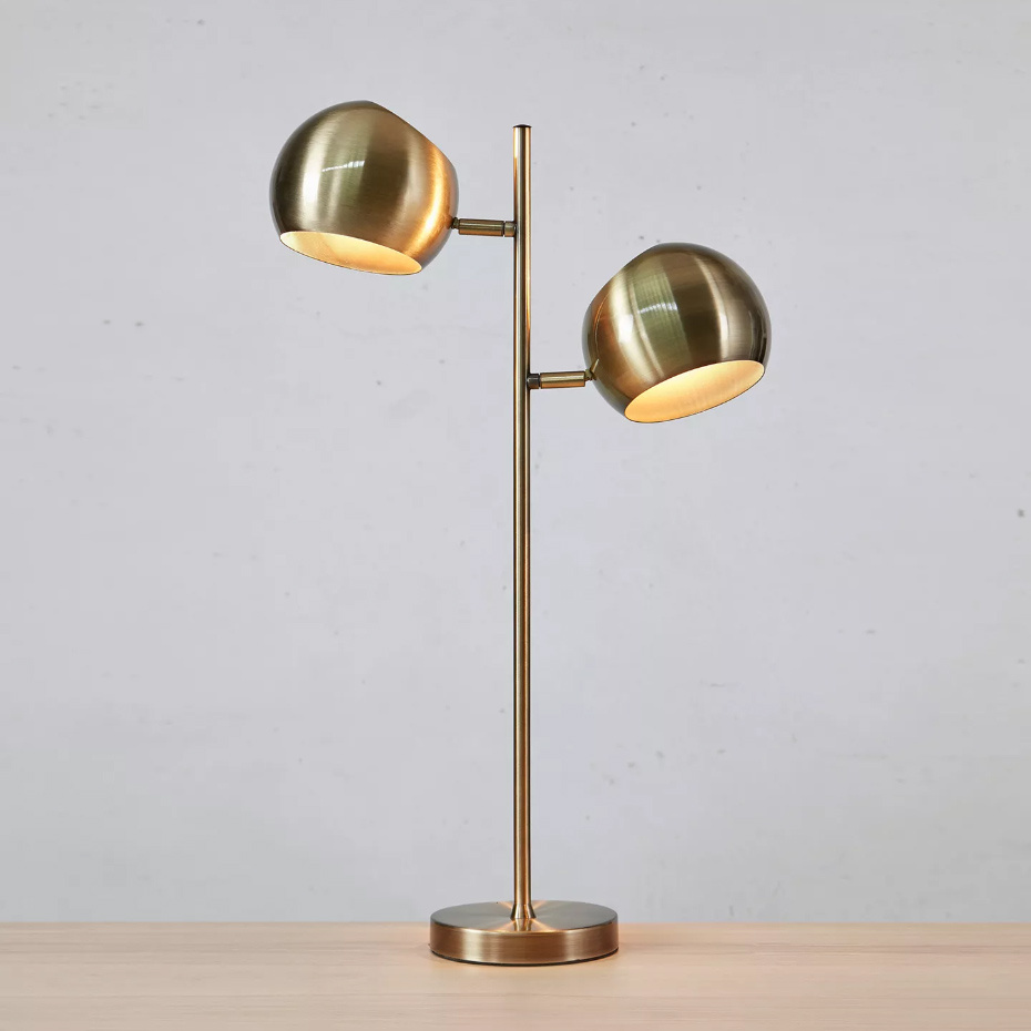 Edgar Bordslampa Antikmässing