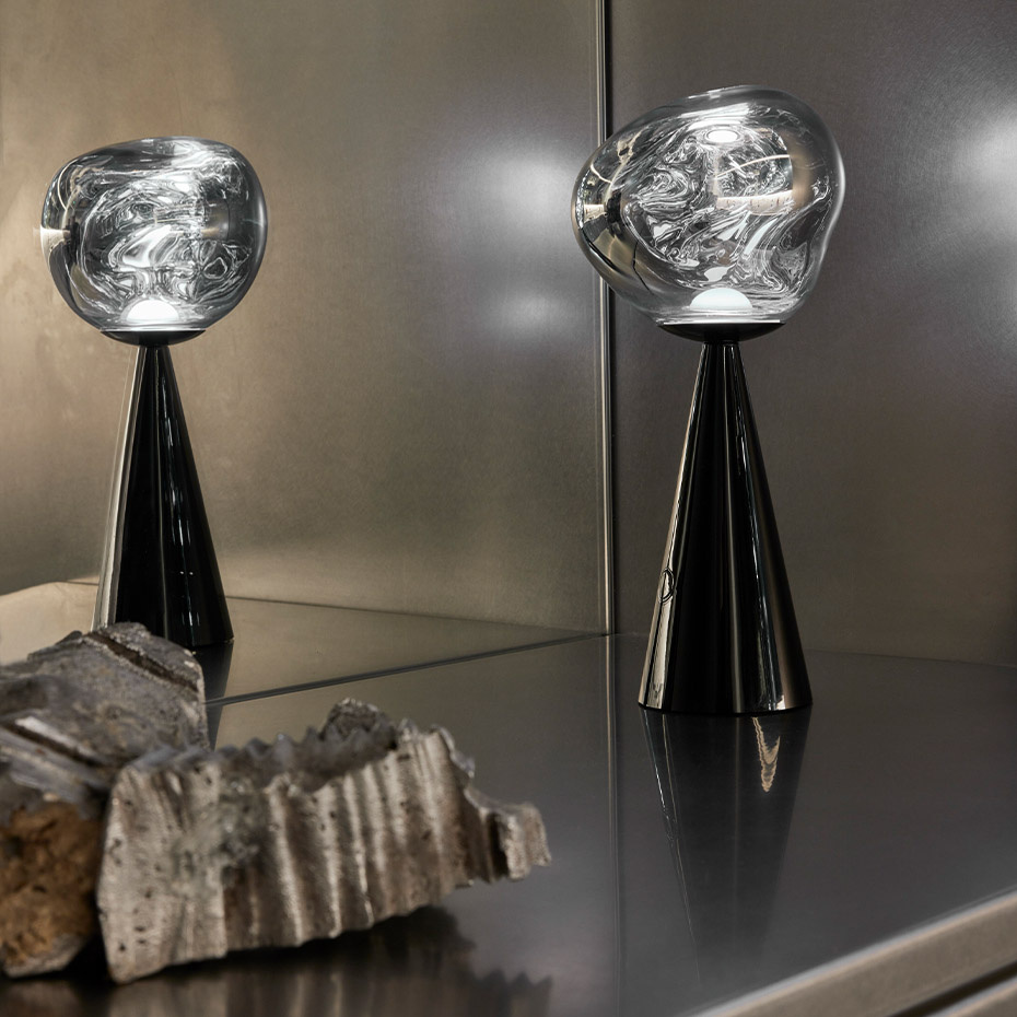 Melt Portable LED Bordslampa Black