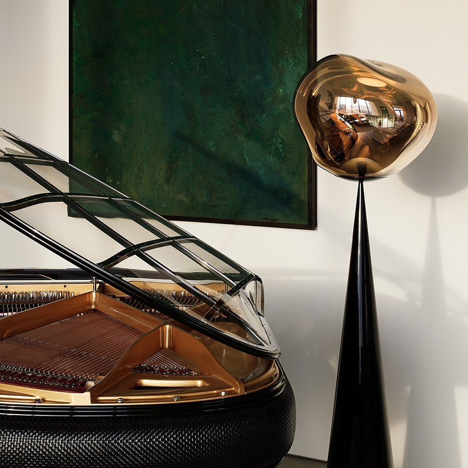 Melt Cone Fat LED Golvlampa Smoke