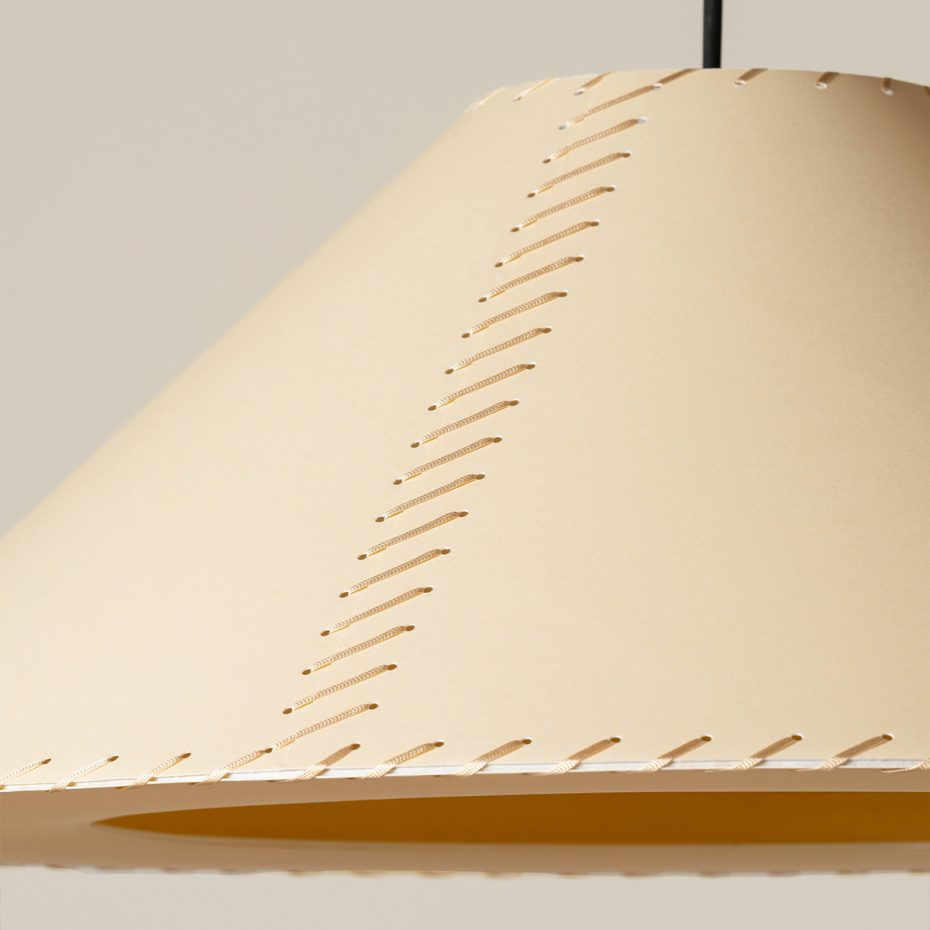 Sísísí Cónicas Planas MT5 Pendel Stitched Beige Parchment