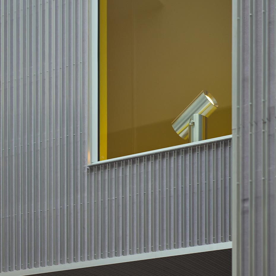 Beam Lamp Bordslampa 45cm Black