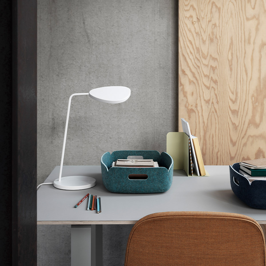 Leaf Bordslampa Dark Green