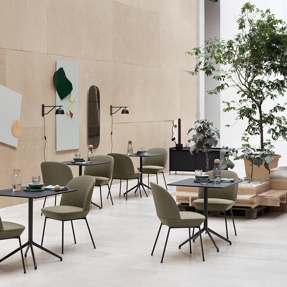 Ambit Vägglampa White