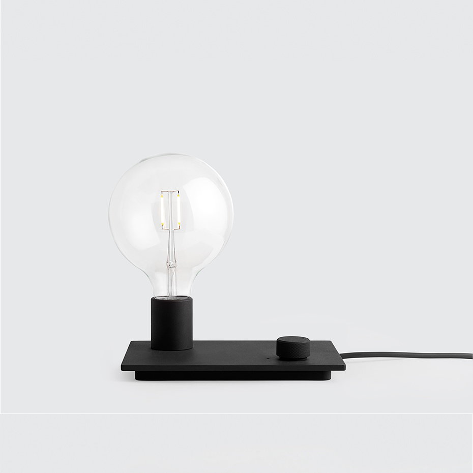 Control Bordslampa Black