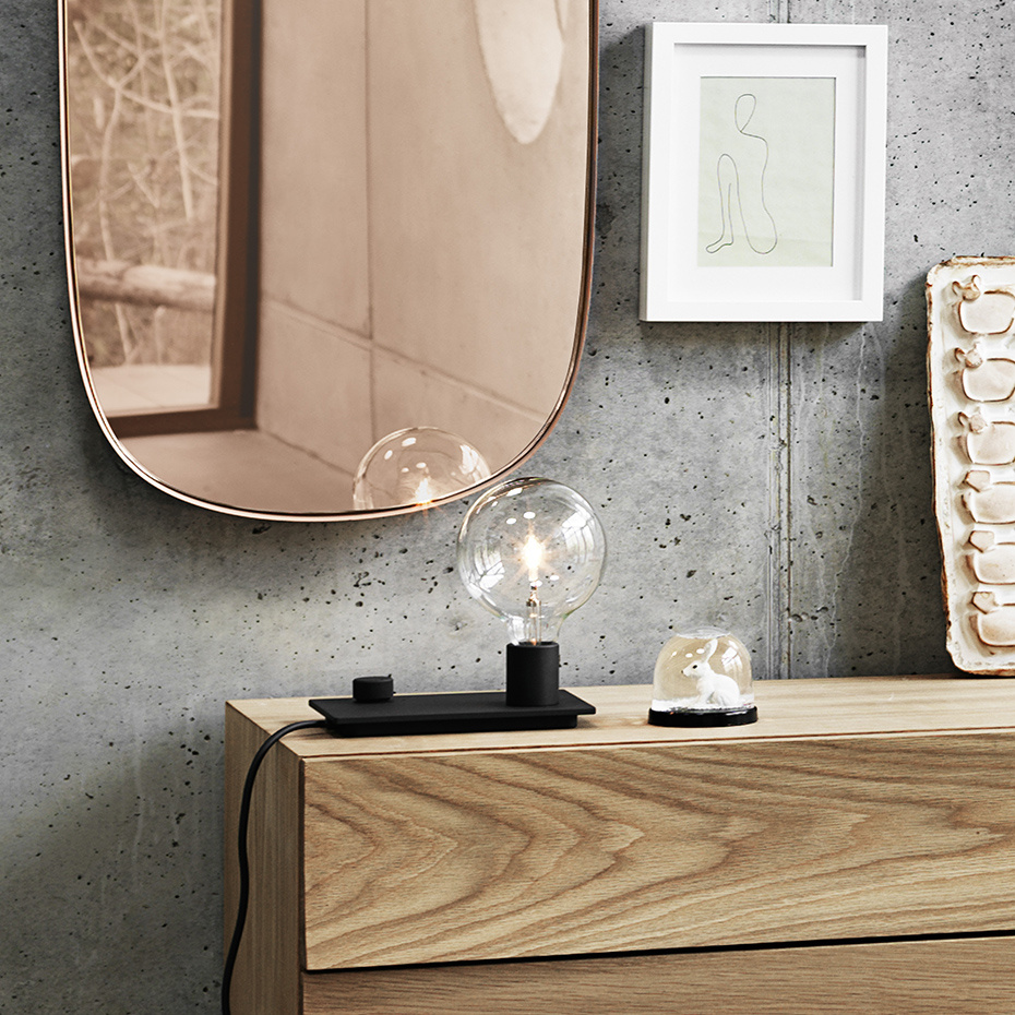 Control Bordslampa Black