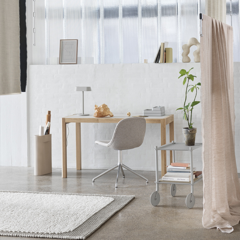 Linear Bordslampa Grey