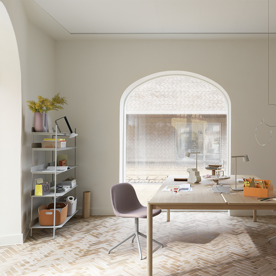 Piton Portable Bordslampa Black